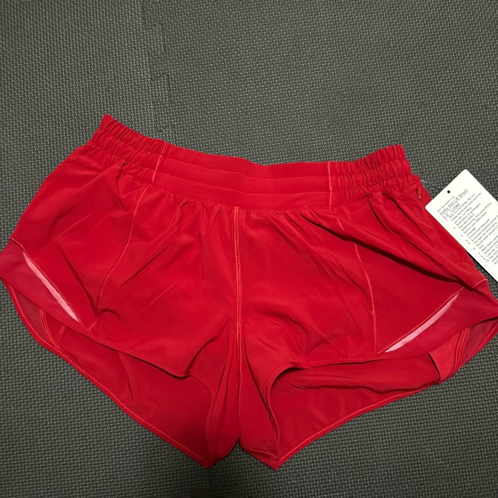 Lululemon - Hotty hots - Red